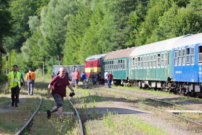 LH5 6727
